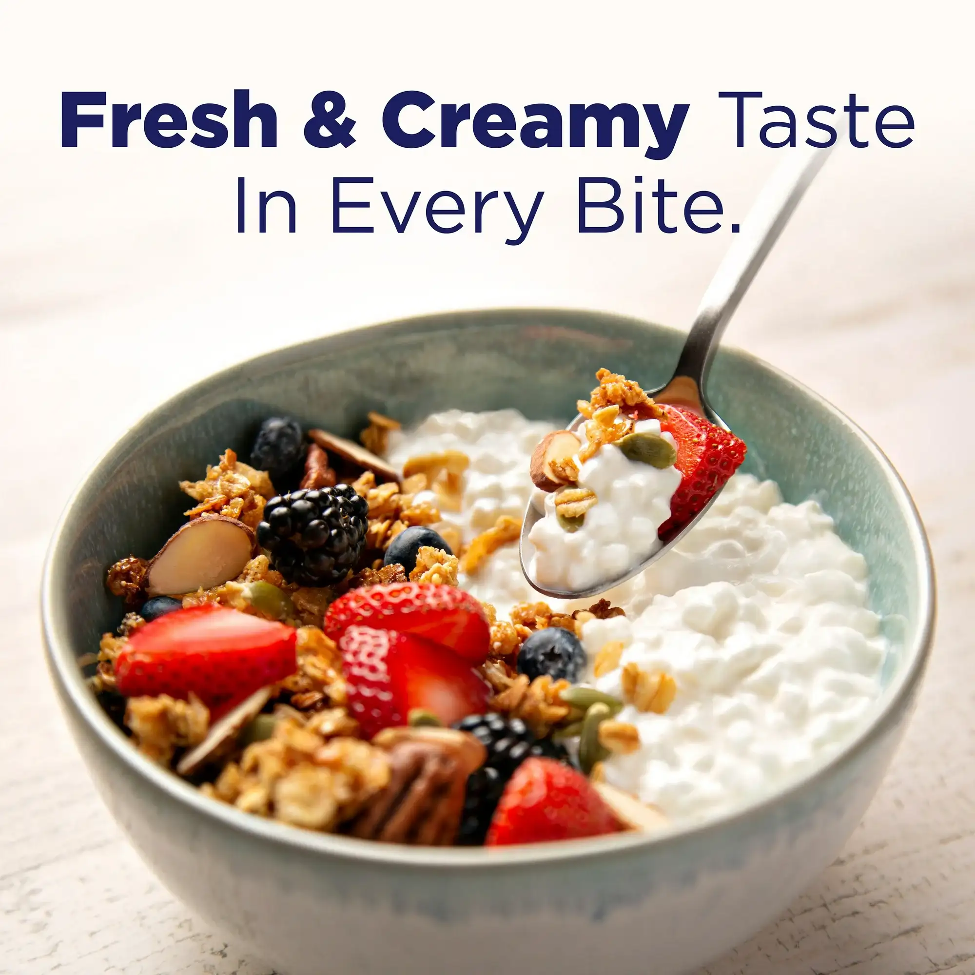 Daisy Pure and Natural Cottage Cheese 4% Milkfat 24 oz - Image 3